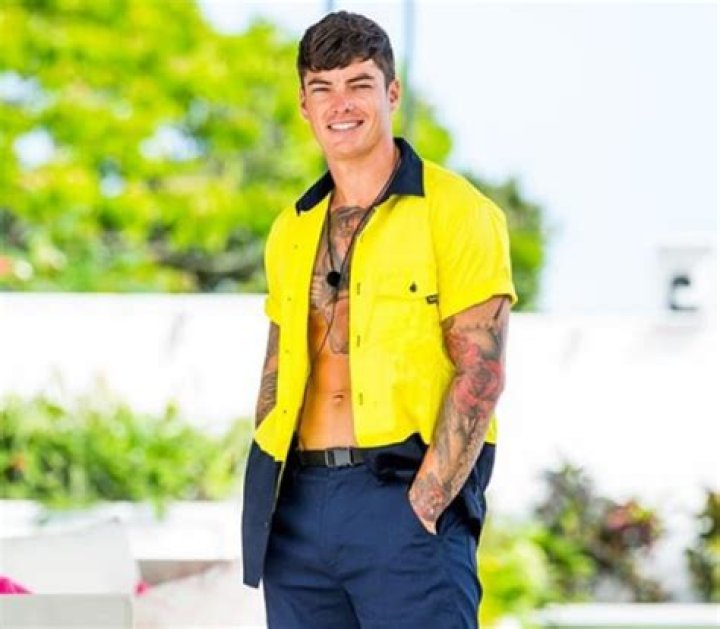 Adam Farrugia - Net Worth, Age, Height, Birthday, Bio, Wiki!
