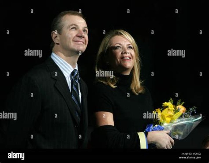 Al MacInnis’s Wife: Who is Al MacInnis Dating?
