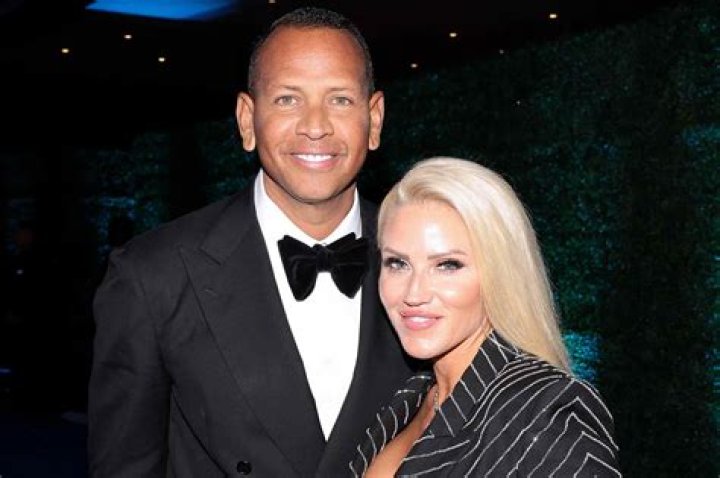 Alex Rodriguez’s Girlfriend: Who is Alex Rodriguez Dating?