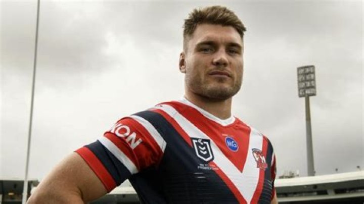 Angus Crichton’s Spouse?