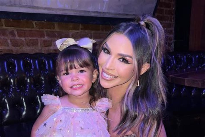 Anna Shay Children: Does Anna Shay Have Children?