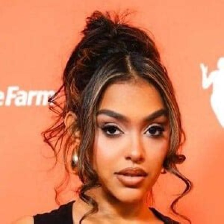 Ashley Moss- Net Worth, Bio, Age, Dating, Height, Career