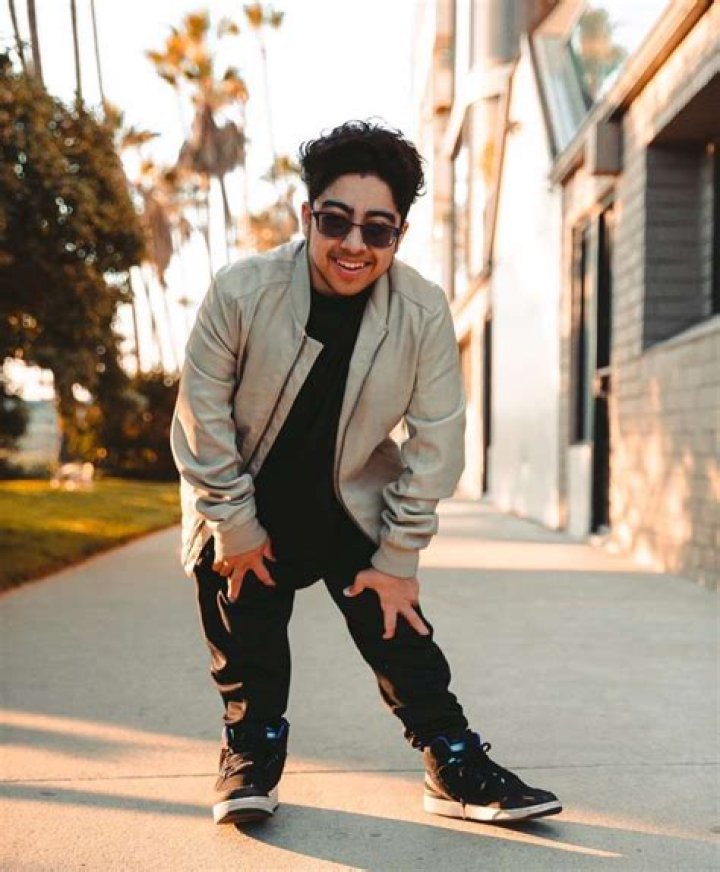 BigNik Net Worth, Age, Height, Bio, Birthday, Wiki!