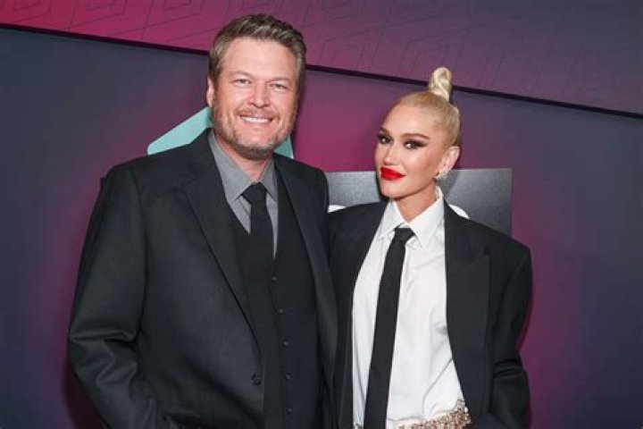 Blake Shelton’s Girlfriend: Who is Blake Shelton Dating?