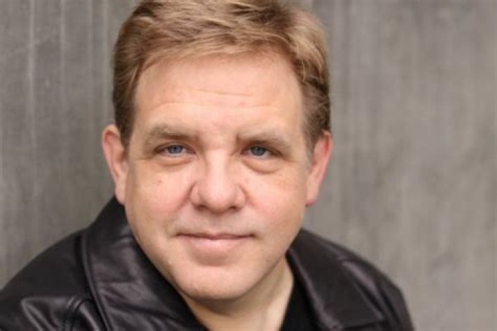 Brian Howe - Net Worth, Age, Height, Birthday, Bio, Wiki!