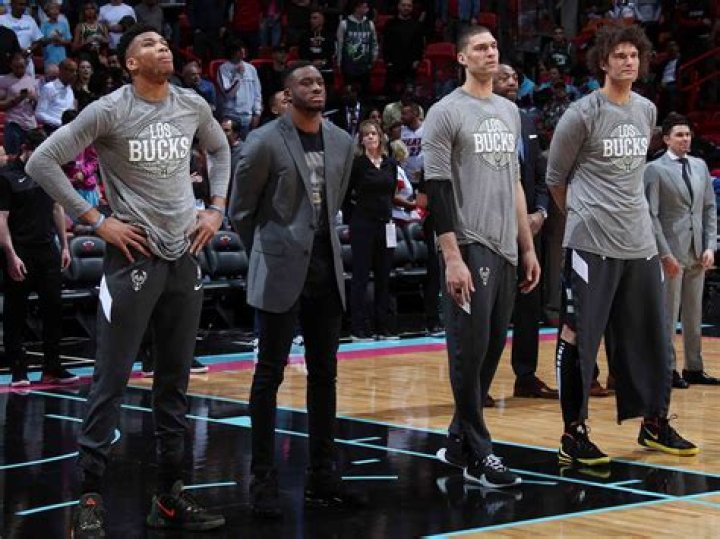 Brook Lopez Siblings: Who Are Brook Lopez Siblings?
