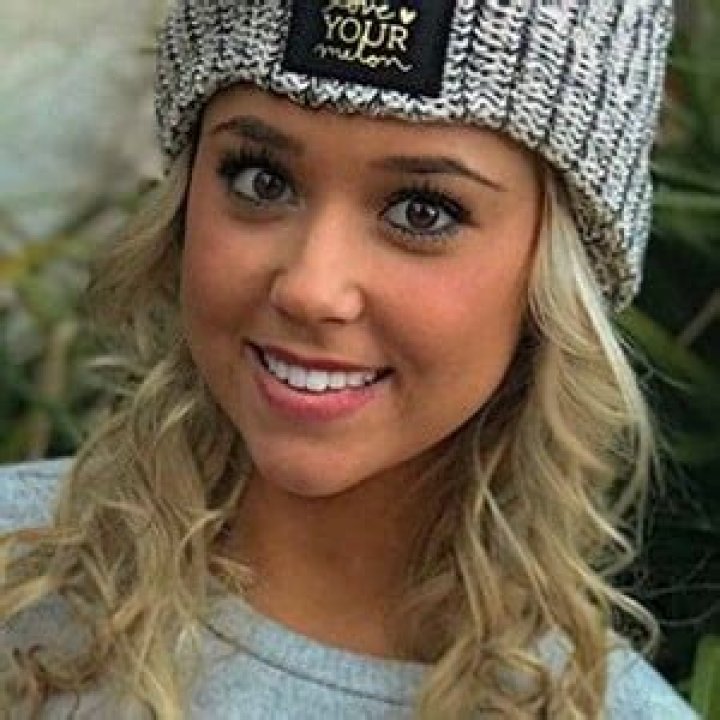 Brooke Newby Net Worth, Age, Height, Bio, Birthday, Wiki!