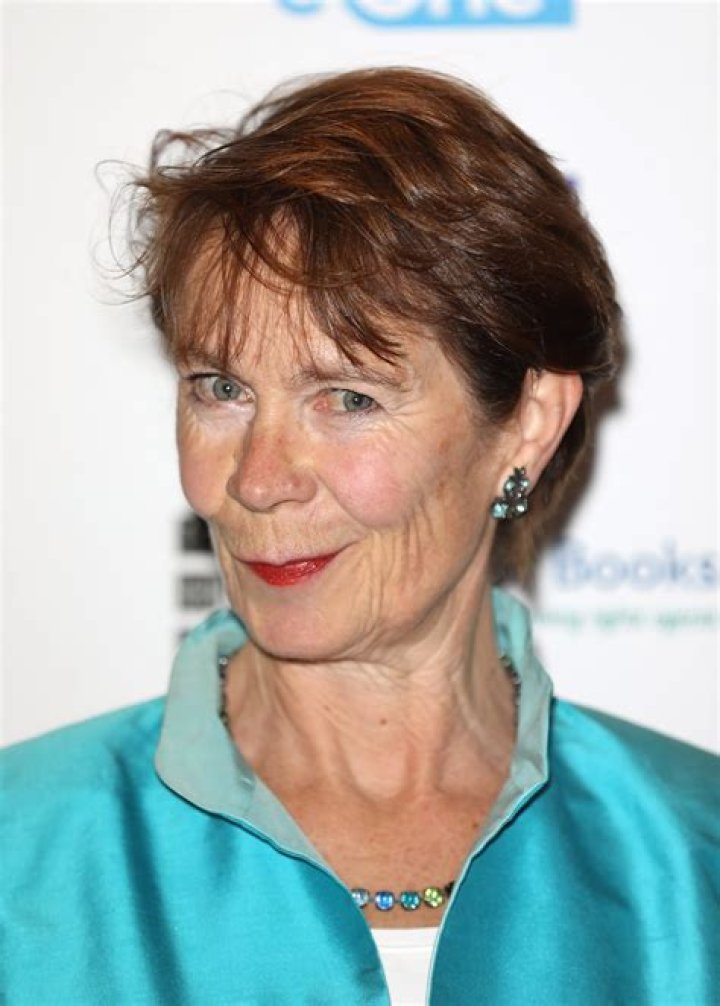 Celia Leslie - Net Worth, Age, Height, Birthday, Bio, Wiki!