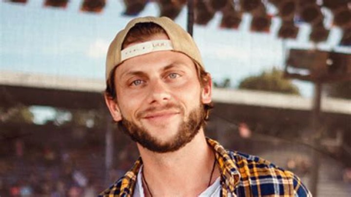 Charlie Berens Net Worth, Age, Height, Bio, Birthday, Wiki!