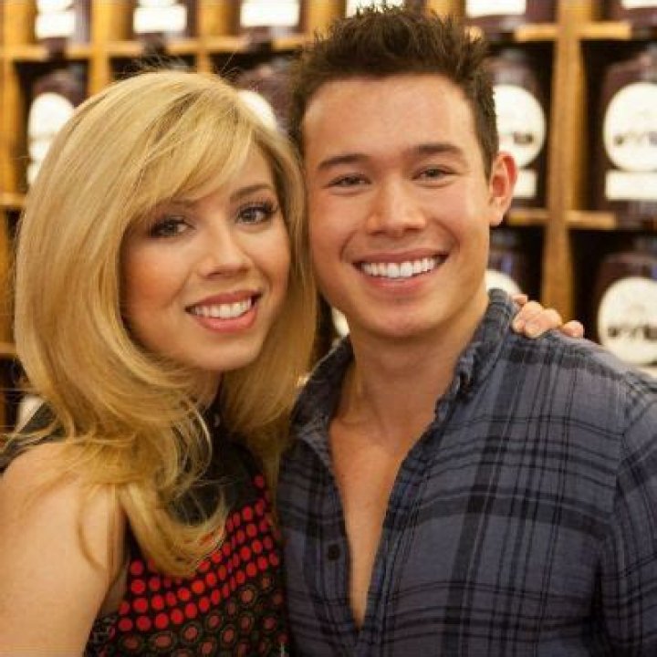 Colton Tran- Wiki, Age, Height, Net Worth, Girlfriend, Ethnicity