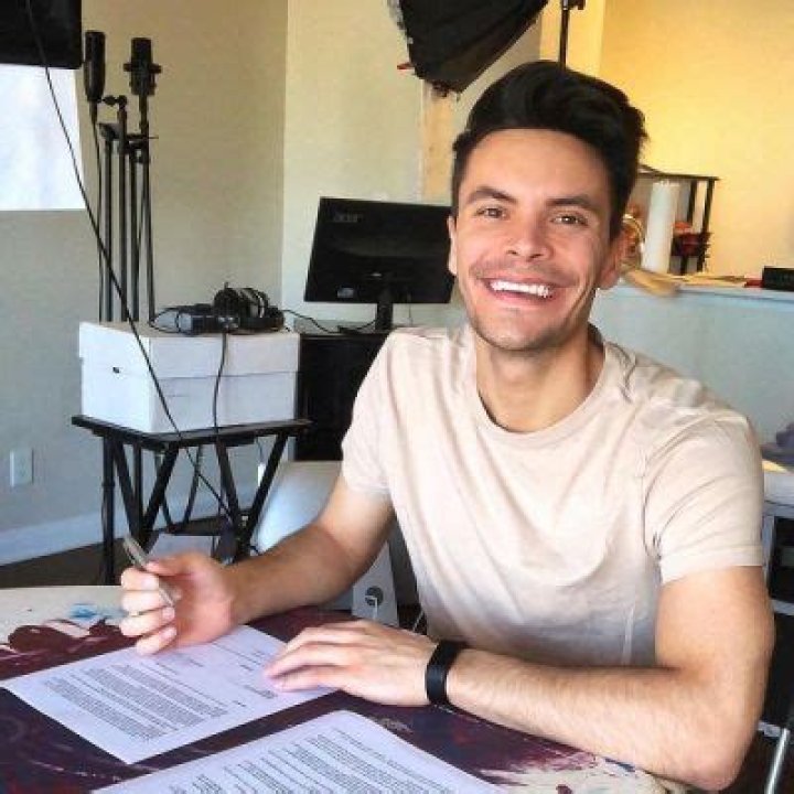 Danny Padilla- Wiki, Age, Bio, Weight, Height, Net Worth