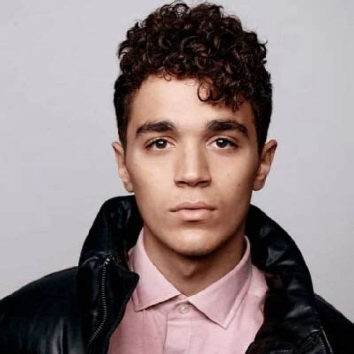 David Lacono- Wiki, Bio, Age, Height, Net Worth, Girlfriend, Ethnicity