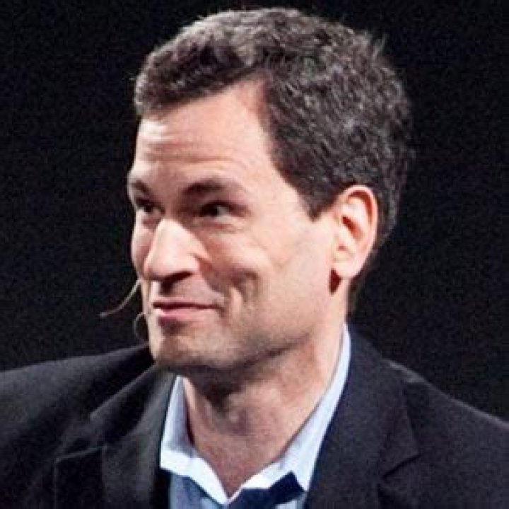 David Pogue Net Worth, Age, Height, Bio, Birthday, Wiki!