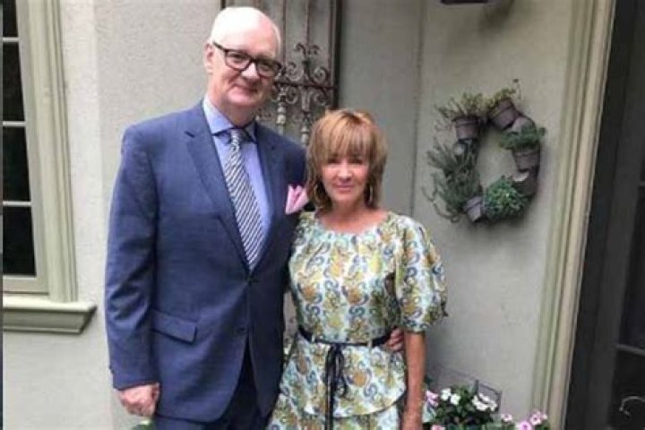 Debra McGrath’s Husband: Who is Debra McGrath Dating?