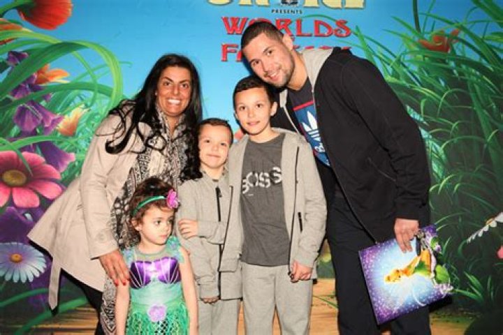 Does Tony Bellew Have Children?