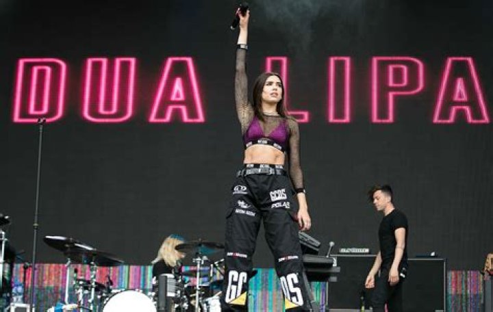 Dua Lipa announces 2018 UK and Ireland Tour
