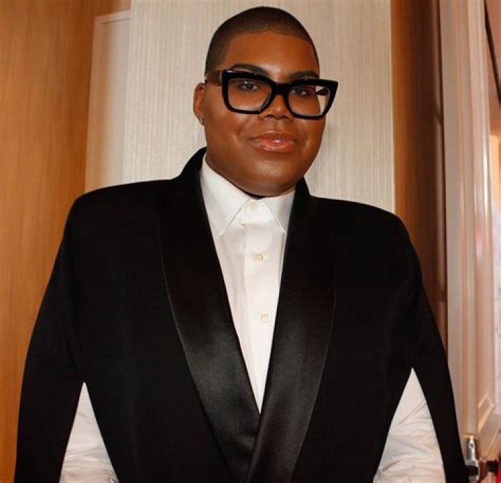 EJ Johnson Age, Height & Weight