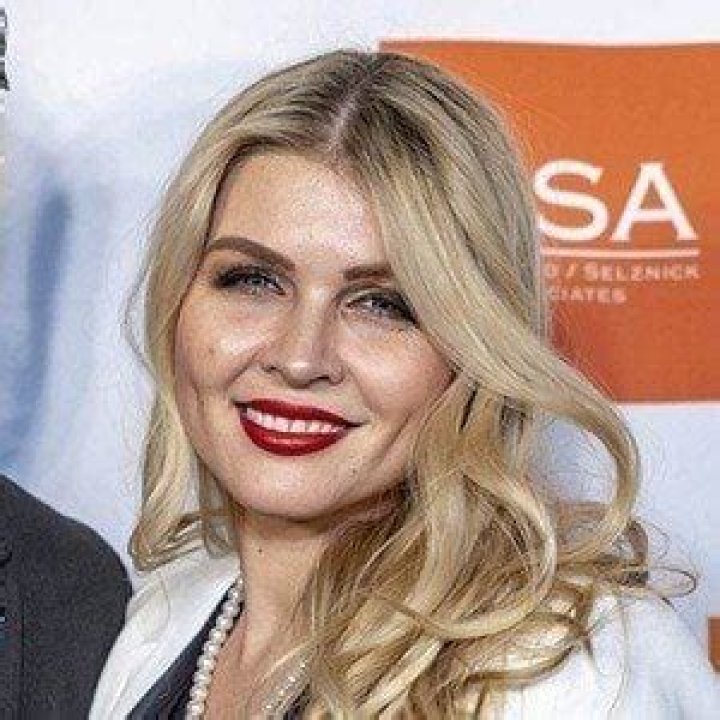 Elena Samodanova Net Worth, Age, Wiki, Biography, Height, Husband, Children