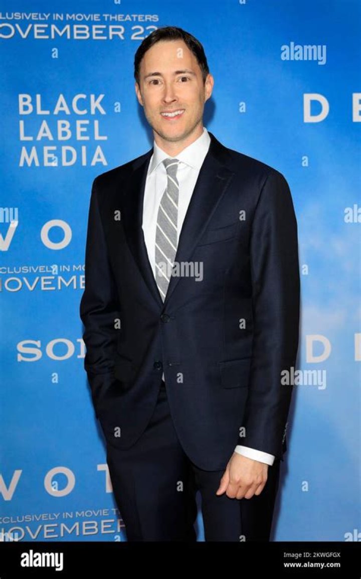 Fame | Adam Makos net worth and salary income estimation Jan, 2024