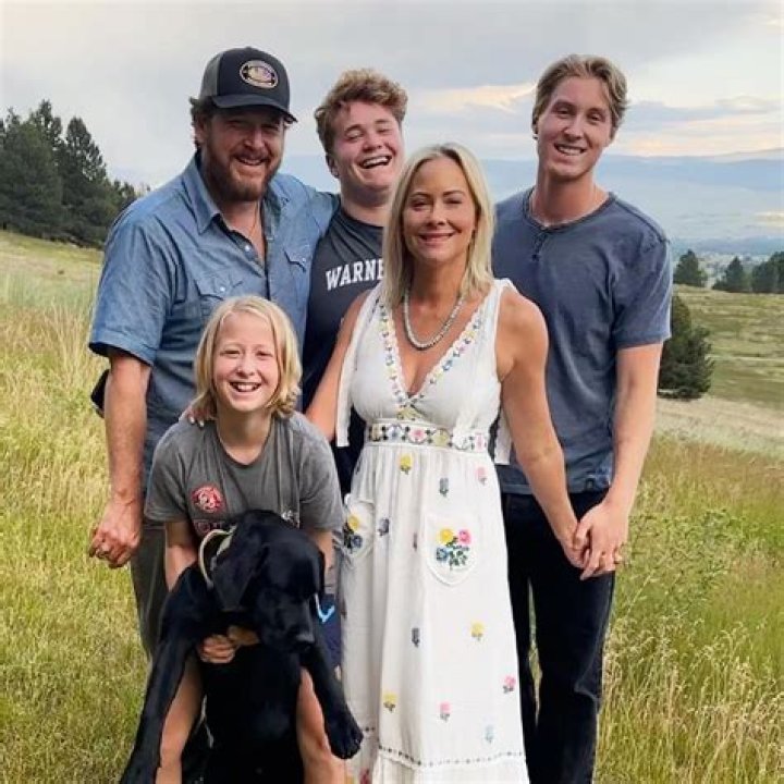 Fame | Bright Hauser net worth and salary income estimation Apr, 2024