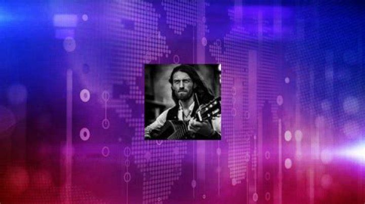 Fame | Estas Tonne net worth and salary income estimation Jan, 2024