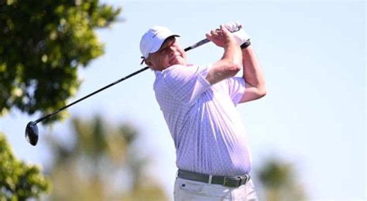 Fame | John Cook (golfer) net worth and salary income estimation Jan, 2024