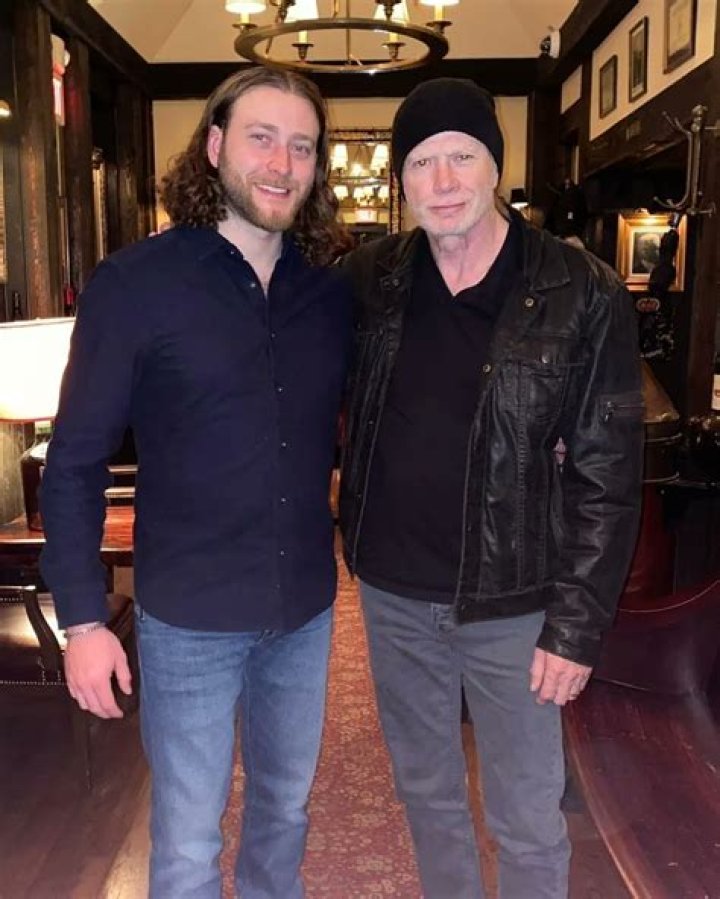 Fame | Justis David Mustaine net worth and salary income estimation Apr, 2024