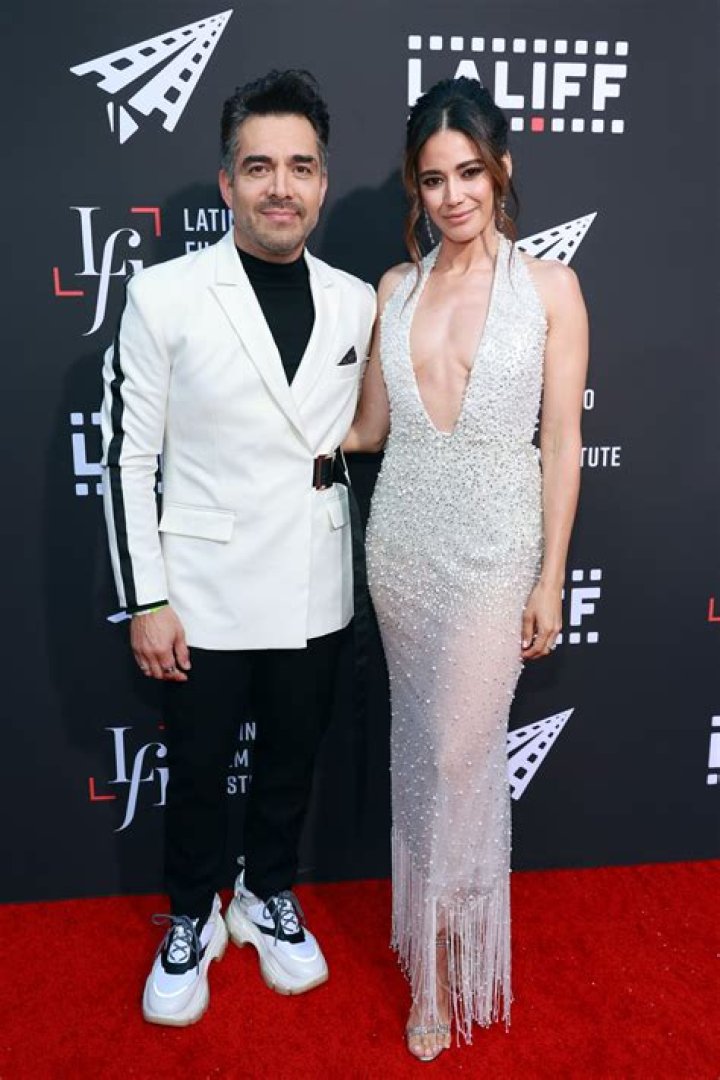 Fame | Omar Chaparro net worth and salary income estimation Jan, 2024