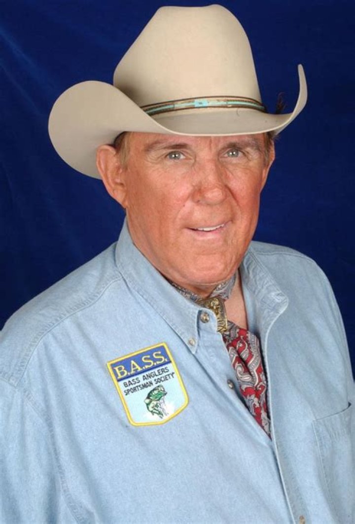 Fame | Ray Scott (angler) net worth and salary income estimation Mar, 2024