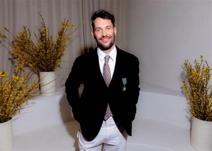 Fame | Simon Porte Jacquemus net worth and salary income estimation Jan, 2024