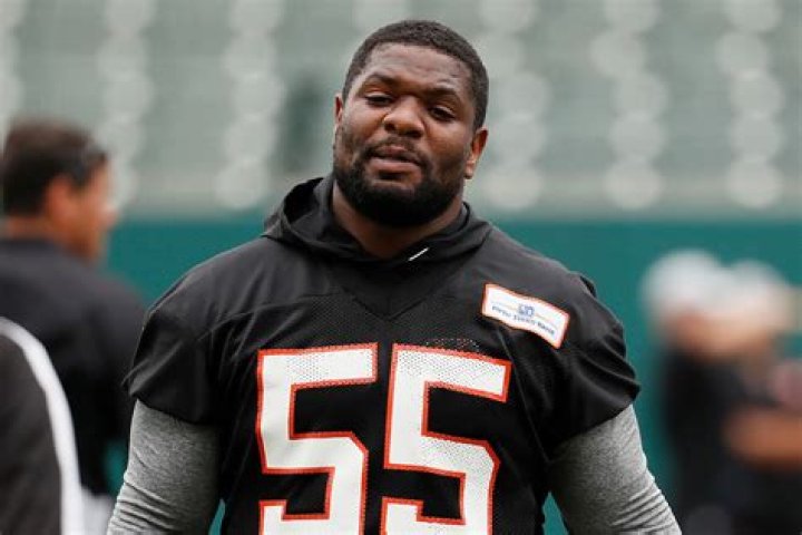 Fame | Vontaze Burfict net worth and salary income estimation Jan, 2024