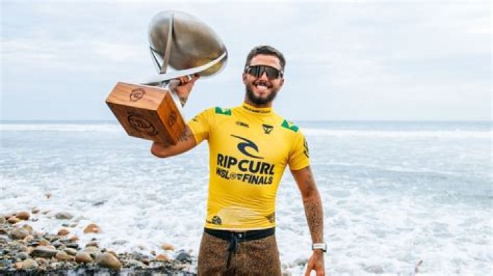 Filipe Toledo Net Worth, Age, Height, Bio, Birthday, Wiki!