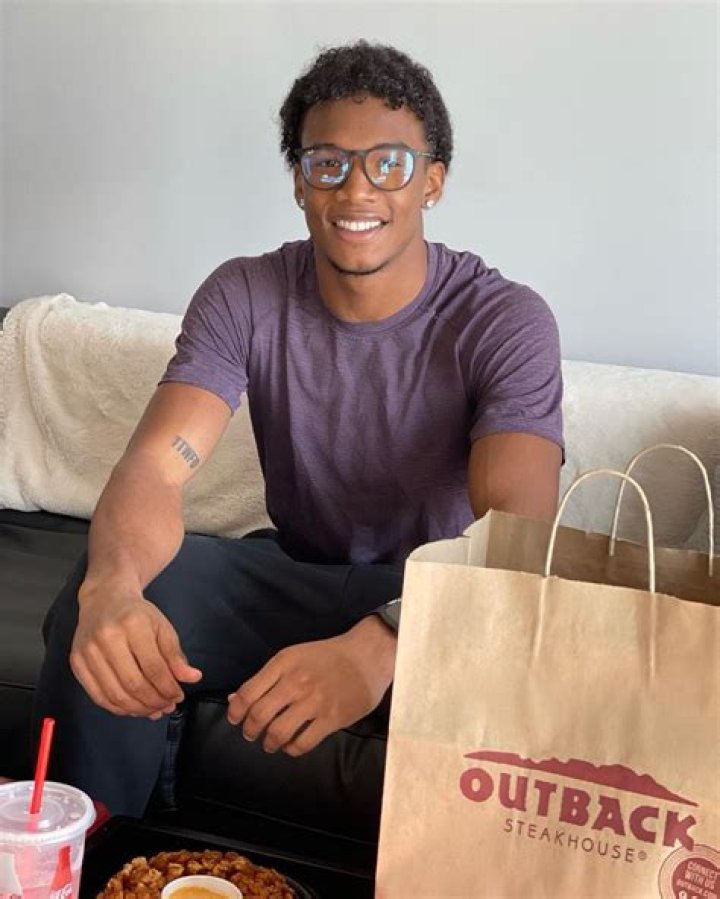 Garrett Wilson Net Worth: How Rich Is Garrett Wilson?