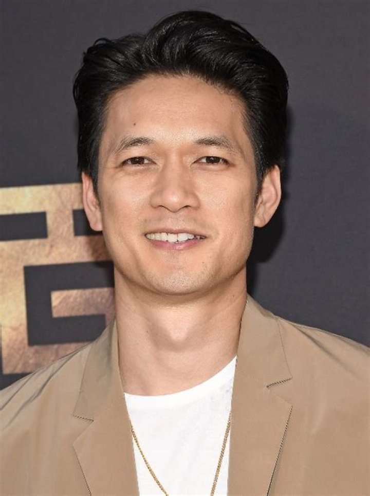 Harry Shum Jr- Bio, Wiki, Age, Height, Net Worth, Relationship, Career