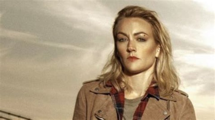 Hayley Cramer - Net Worth, Age, Height, Birthday, Bio, Wiki!