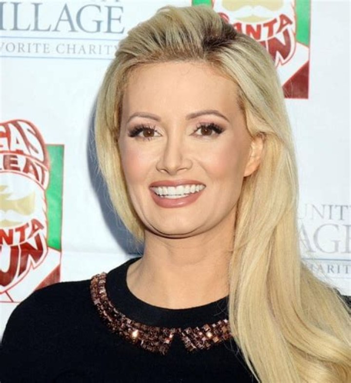 Holly Madison- Wiki, Age, Height, Net Worth, Husband, Ethnicity