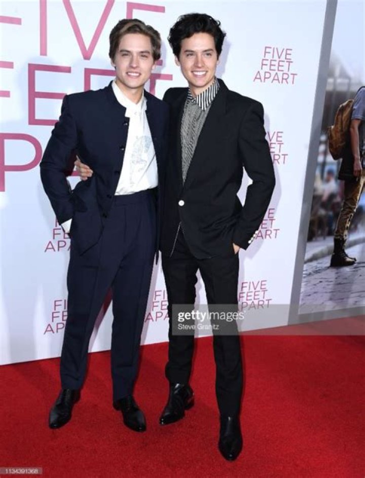 How Tall Is Cole Sprouse?