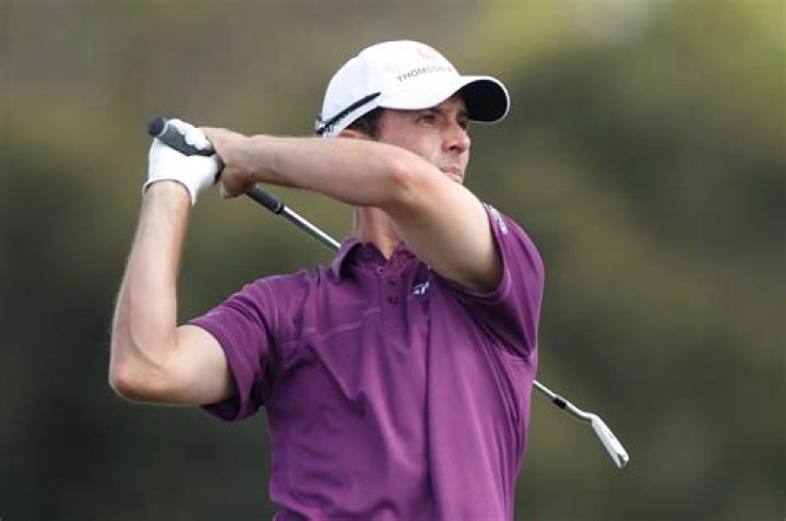How Tall Is Mike Weir?