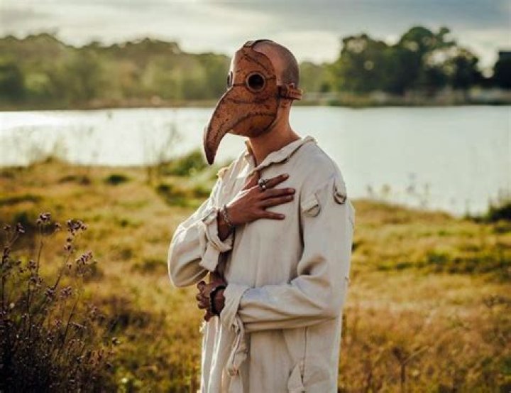 Hozho Spawns Novel Melodark Grooves With New Single 