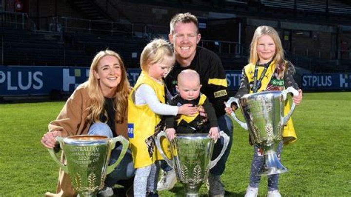 Jack Riewoldt- Wiki, Age, Height, Wife, Net Worth, Ethnicity