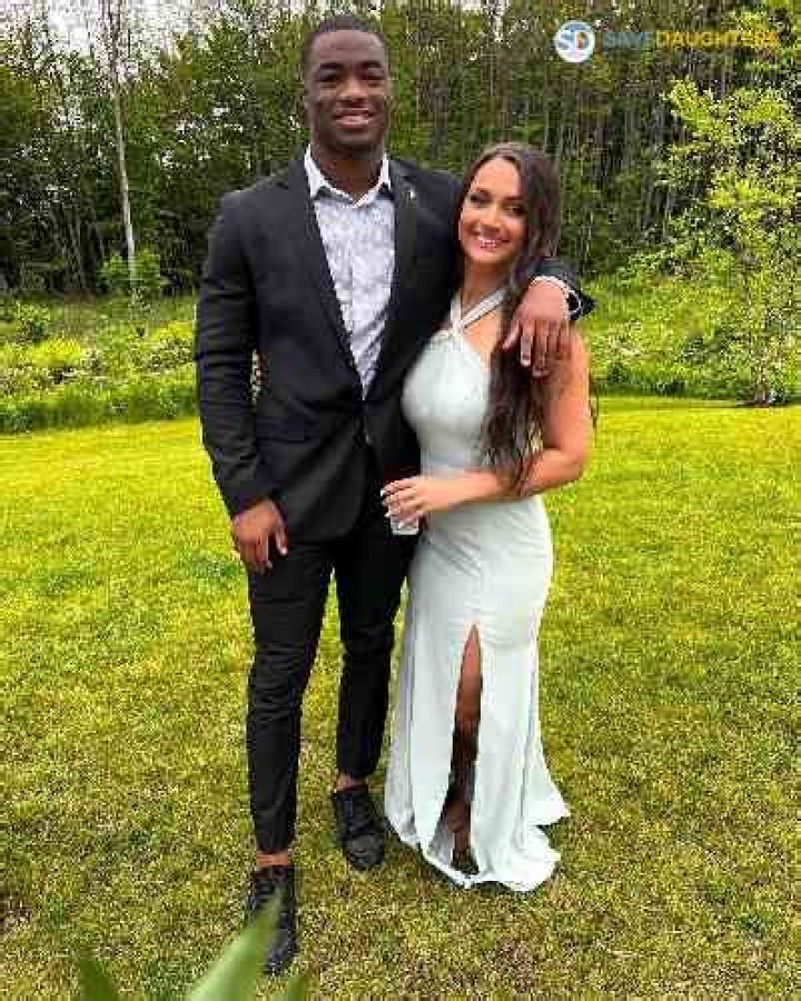 Jalen Milroe Bio, Age, Height, Parents, Girlfriend, Net Worth