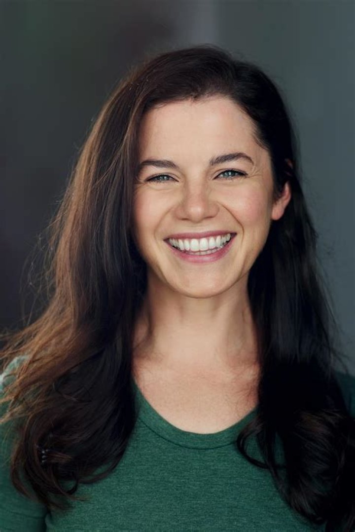 Jessica Grace Smith - Net Worth, Age, Height, Birthday, Bio, Wiki!