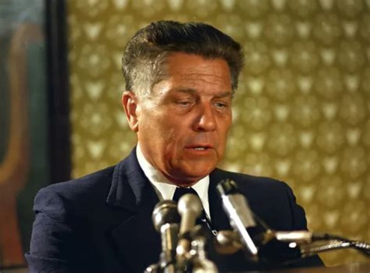 Jimmy Hoffa Net Worth, Age, Height, Bio, Birthday, Wiki!