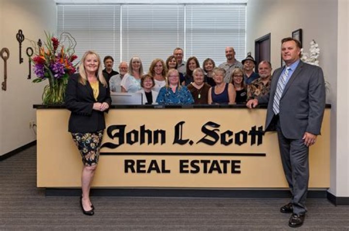John L. Scott Jr. Wife: Meet Joan Crouch