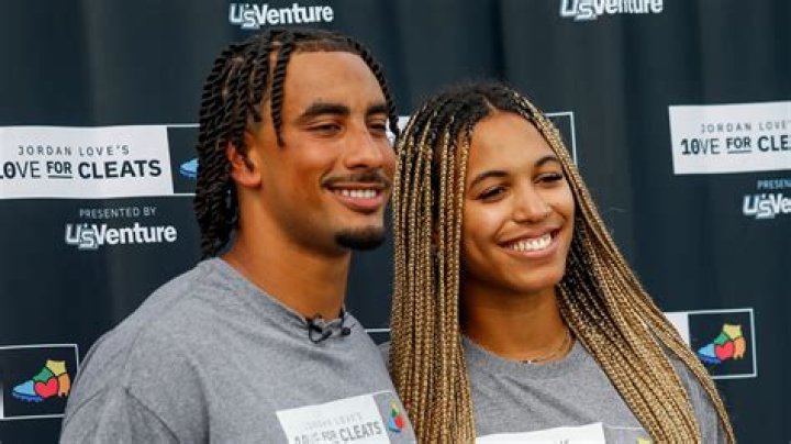 Jordan Lee’s Girlfriend: Who is Jordan Lee Dating?