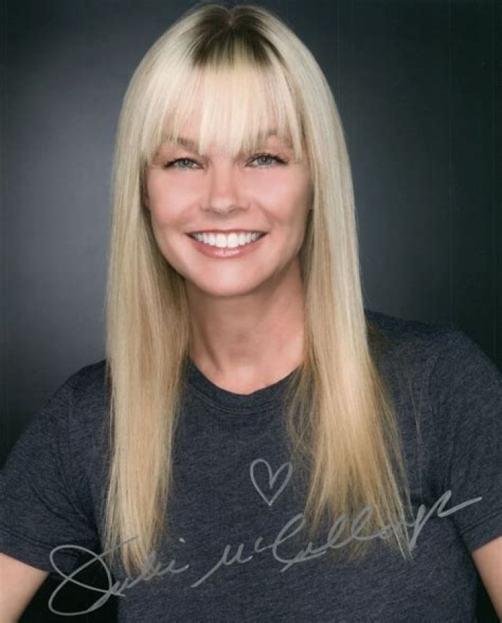 Julie McCullough - Net Worth, Age, Height, Birthday, Bio, Wiki!