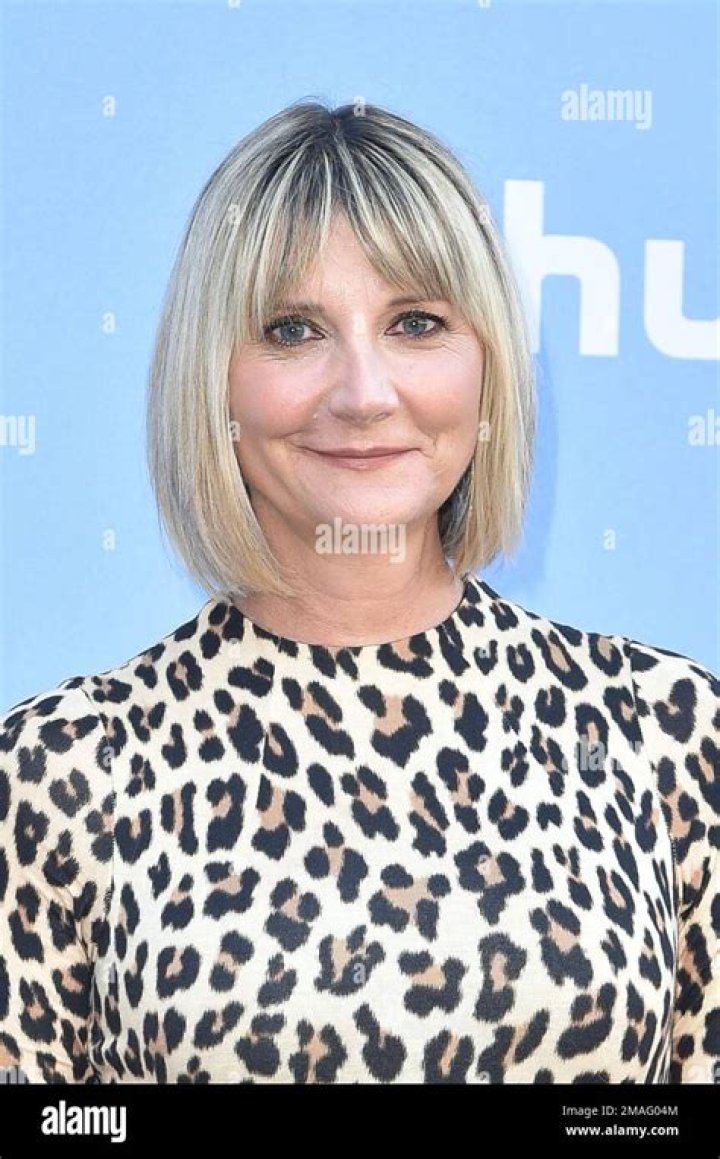 Kerri Kenney-Silver - Net Worth, Age, Height, Birthday, Bio, Wiki!