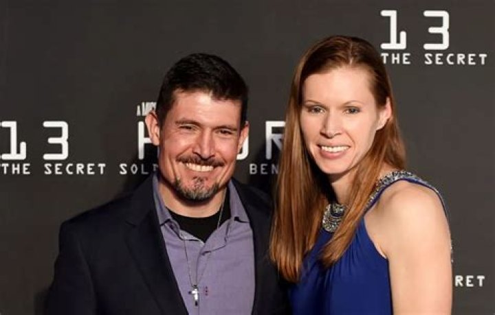 Kris Paronto - Net Worth, Age, Height, Birthday, Bio, Wiki!