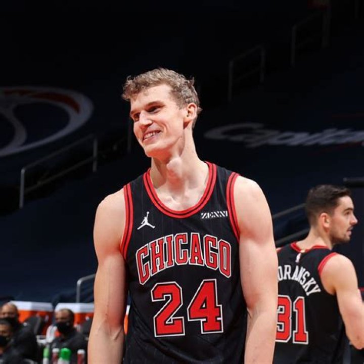 Lauri Markkanen - Net Worth, Age, Height, Birthday, Bio, Wiki!