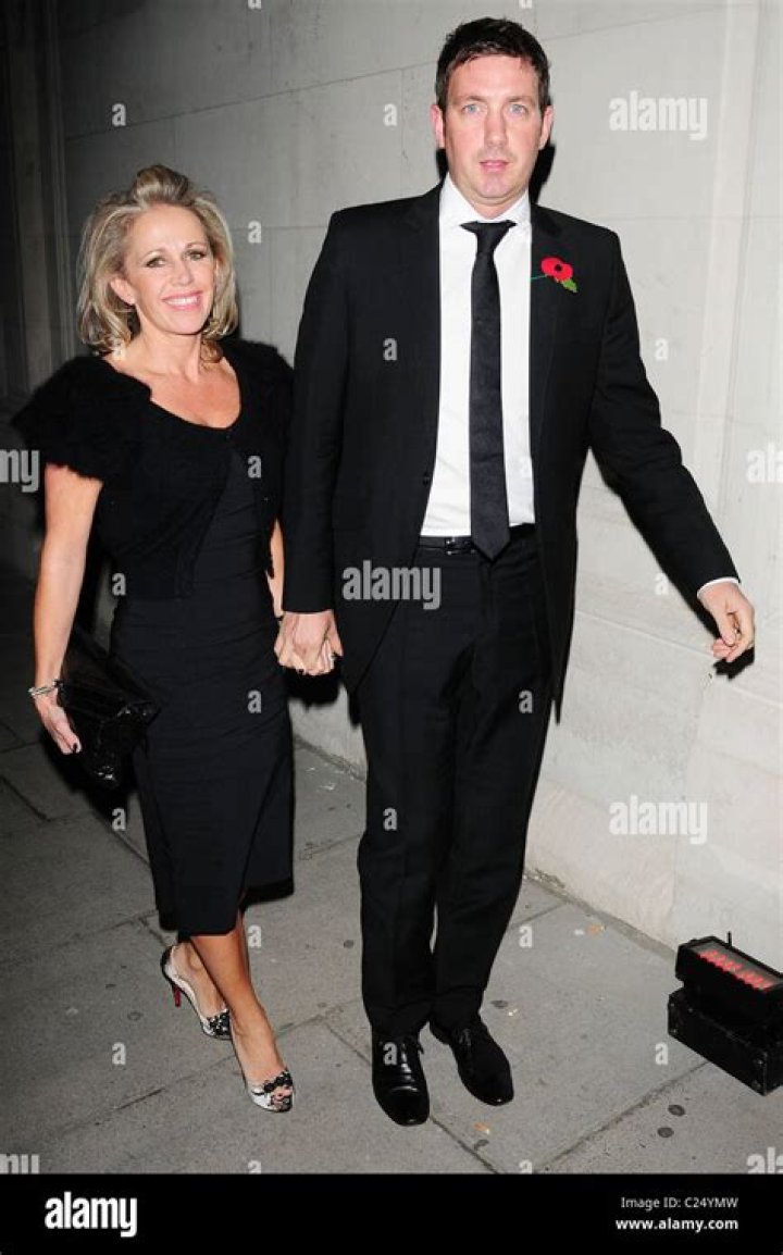 Lucy Benjamin’s Husband: Who is Lucy Benjamin Dating?